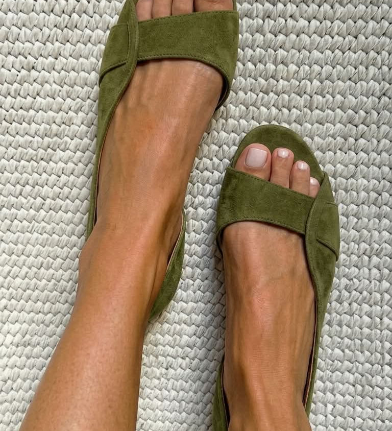 Agneska – Slingback sandále zo semišu, nízke, s otvorenou špičkou