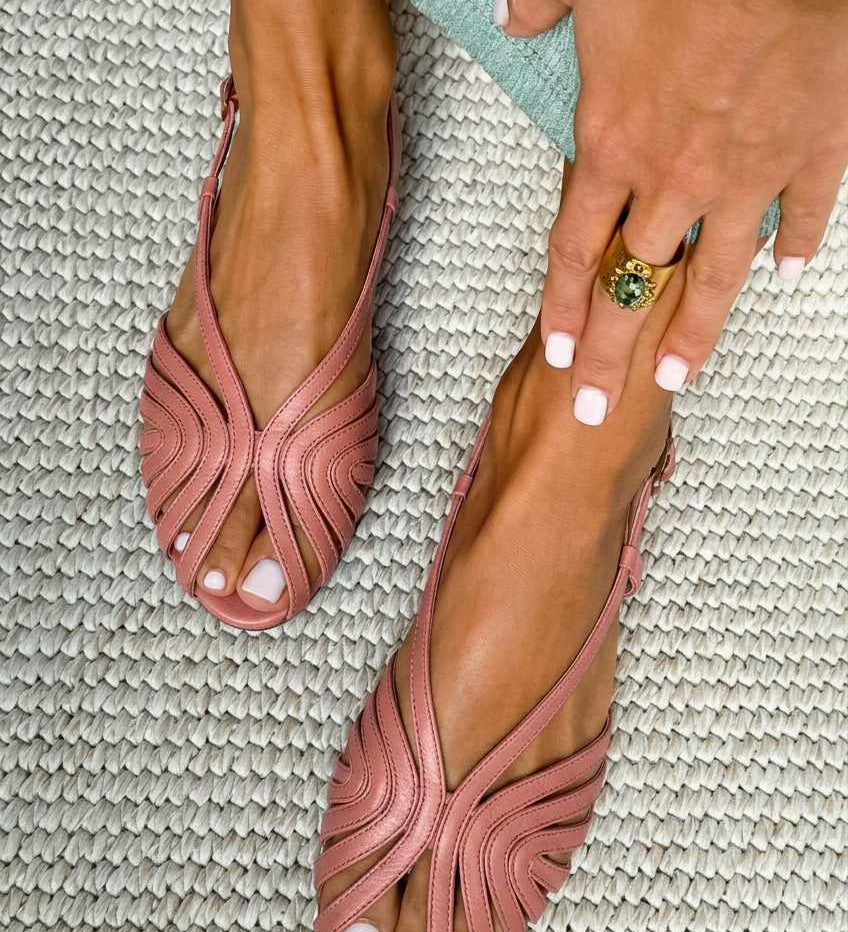 Faustinka – Letné nízke sandále peep toe s koženými remienkami